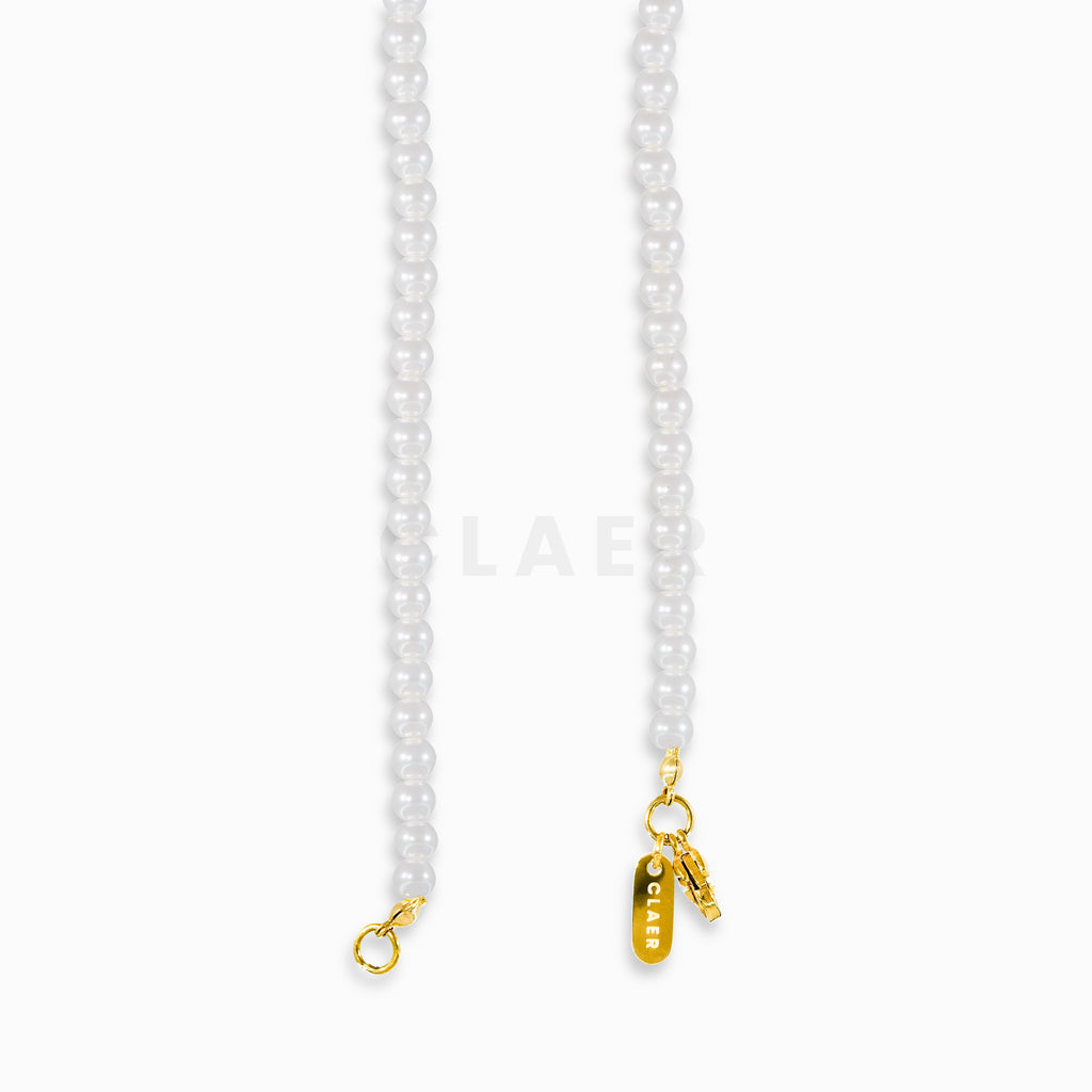 Goldener Verschluss von 4mm Perlenkette mit Logo-Tag von CLAER.