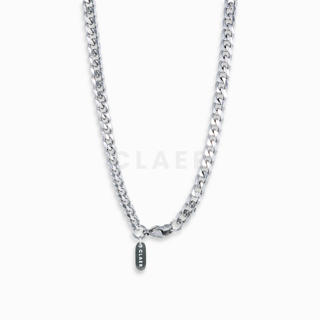 Silberne 5mm Cuban Chain mit Verschluss und Logo-Tag von CLAER.