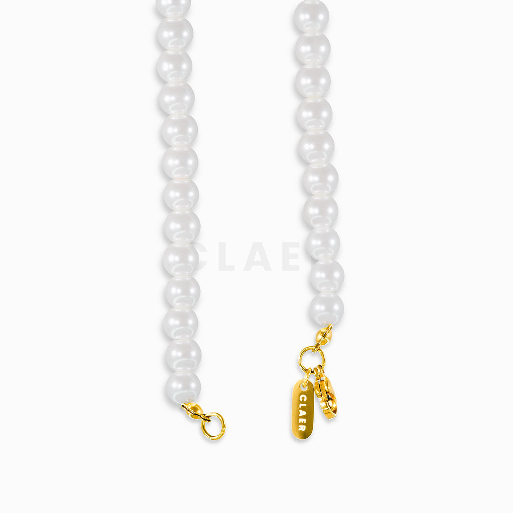 Goldener Verschluss von 6mm Perlenkette mit Logo-Tag von CLAER.