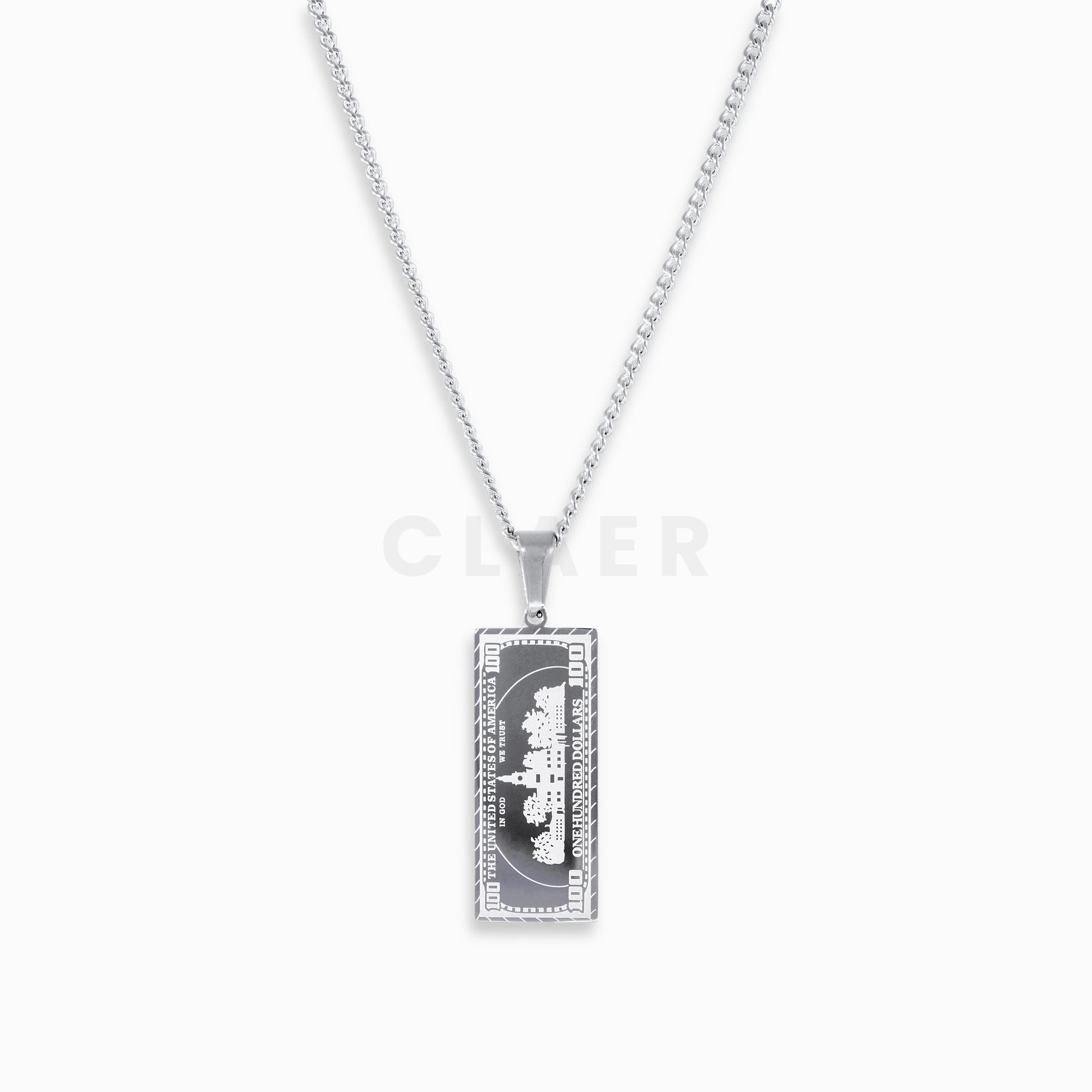 Rückseite unseres silbernen Dollarnoten-Anhängers auf unserer Curb-Kette.