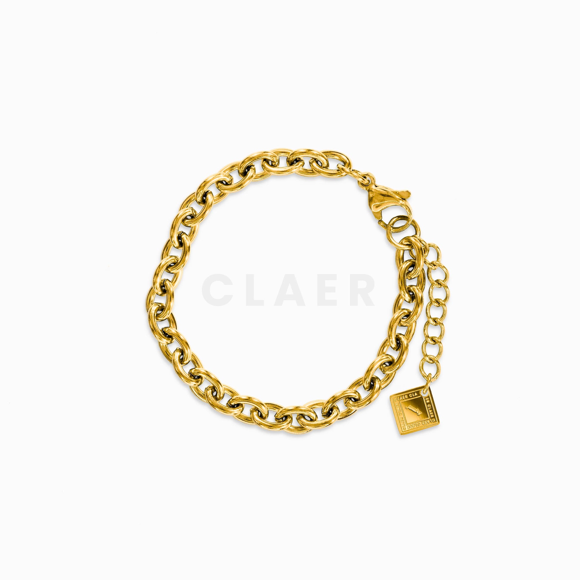 Goldenes Armband mit runden Gliedern und Logo-Tag von CLAER.