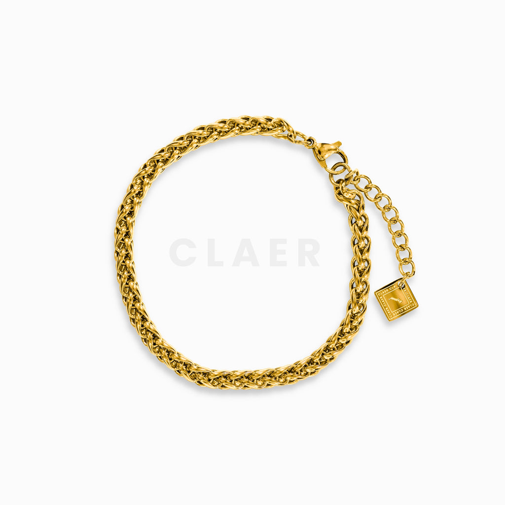 Goldenes Wheat-Armband mit Logo-Tag von CLAER.
